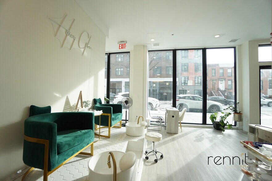 Primary Photo Of 853 Lexington Ave, Brooklyn Apartments For Lease