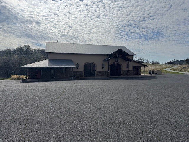 Primary Photo Of 4280 Red Hill Rd, Vallecito Winery Vineyard For Sale