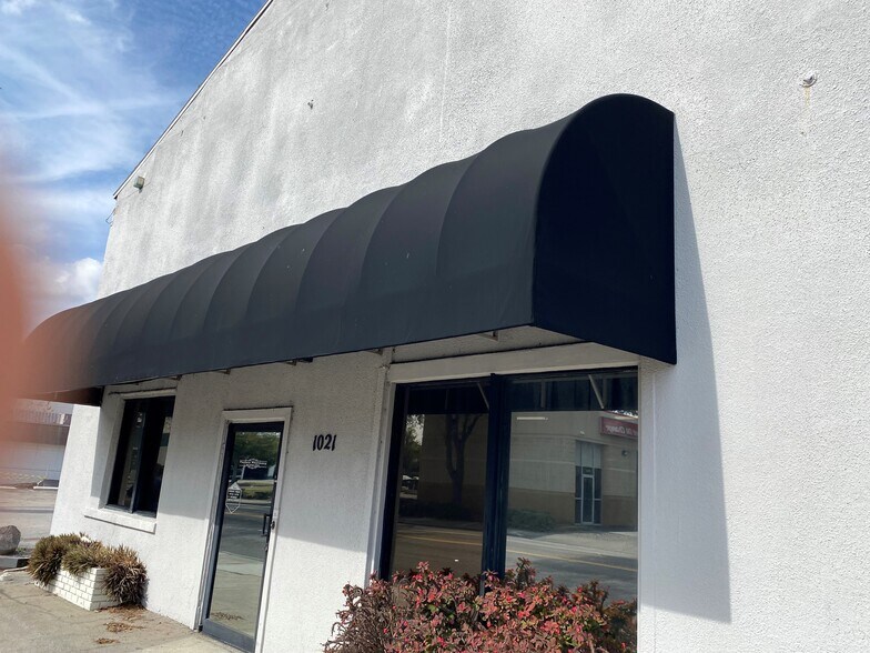 More Photos Of 1021 W Fairbanks Ave, Winter Park Freestanding For Sale