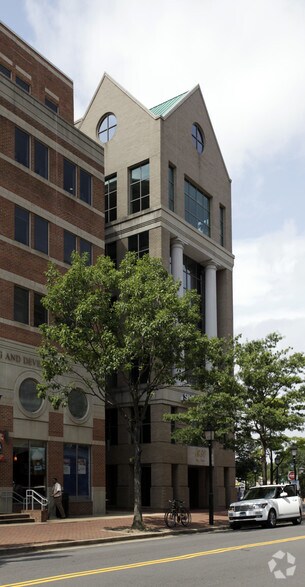 More Photos Of 1650 King St, Alexandria Office For Lease