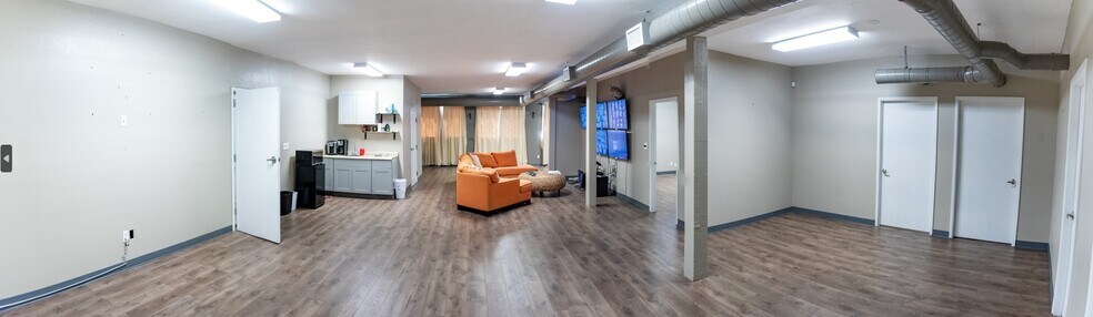 More Photos Of 1244-1248 Long Beach Blvd, Long Beach Storefront For Lease