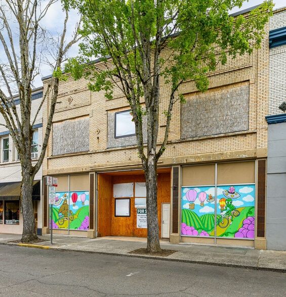 More Photos Of 433 NE 3rd St, Mcminnville Restaurant For Sale