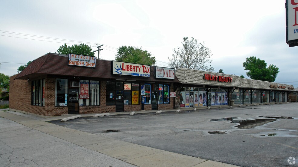 More Photos Of 1604-1618 Sibley Blvd, Calumet City Unknown For Lease