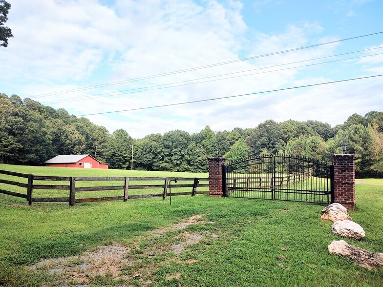 More Photos Of 611 Old E C Womack Rd, Sanford Land For Sale