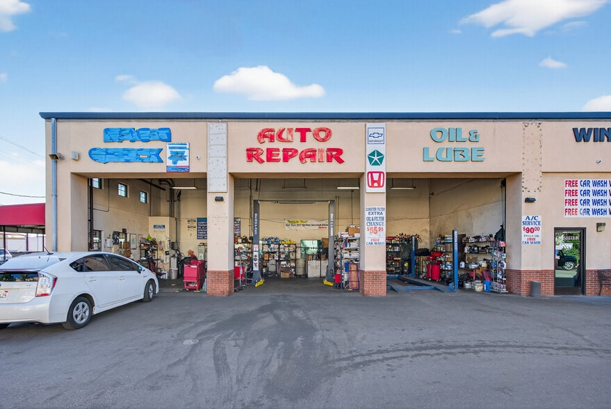 More Photos Of 8641 Sepulveda Blvd, North Hills Carwash For Sale