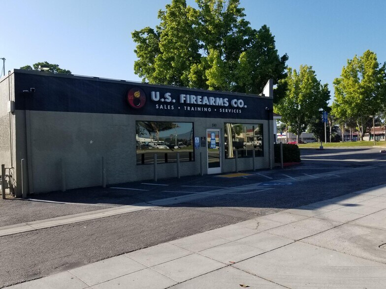 More Photos Of 590 S Mary Ave, Sunnyvale Freestanding For Sale