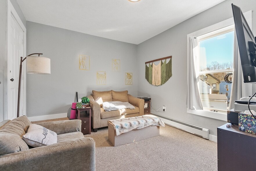 More Photos Of 122 Laurel St, Fitchburg Multifamily For Sale