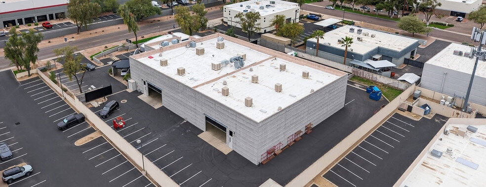 More Photos Of 7135 S Harl Ave, Tempe Service For Lease