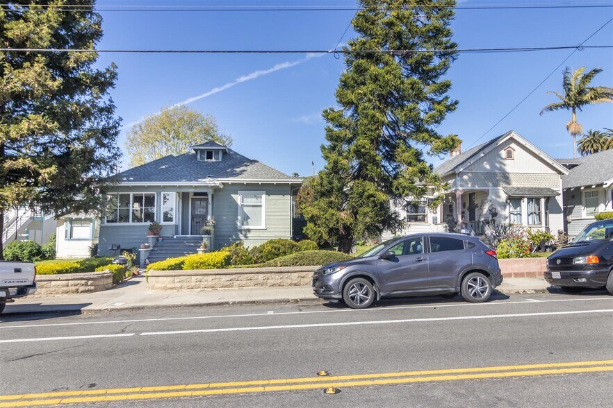 More Photos Of 1053-1065 E Santa Clara St, Ventura Apartments For Sale