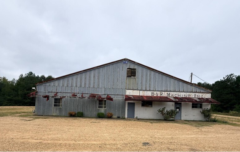 Primary Photo Of 3748 Hwy 376 S, Camden Warehouse For Sale