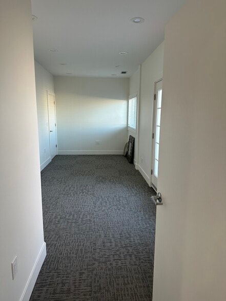 More Photos Of 3370 Main St, Oakley Freestanding For Lease