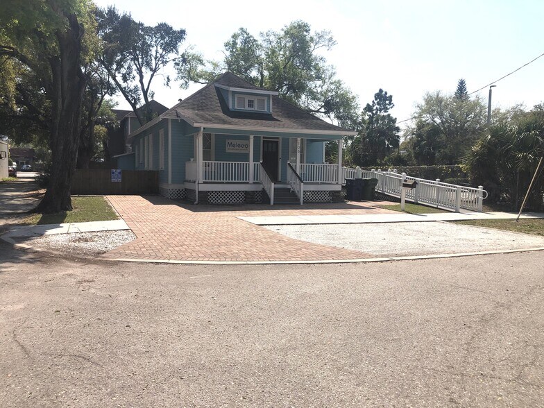 Primary Photo Of 106 W Euclid Ave, Tampa Office For Lease