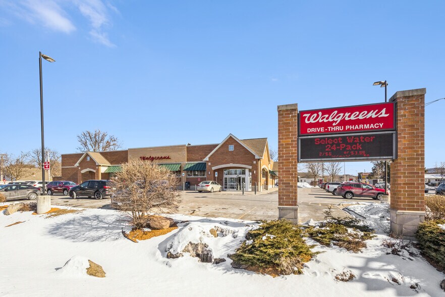 More Photos Of 333 Phillips Blvd, Sauk City Drugstore For Sale