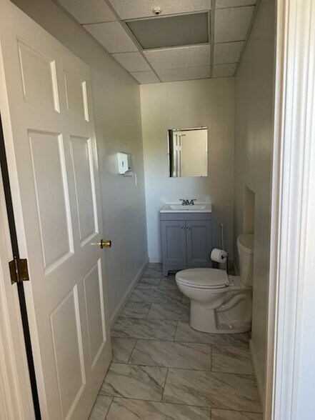 More Photos Of 693 E Central St, Franklin Office For Lease