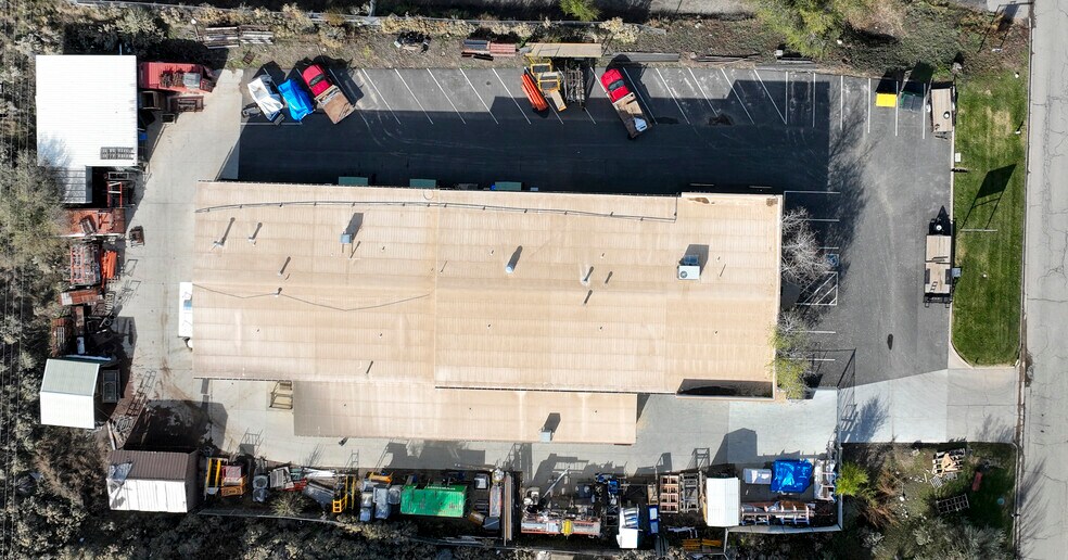 More Photos Of 545 Turner Dr, Durango Warehouse For Sale