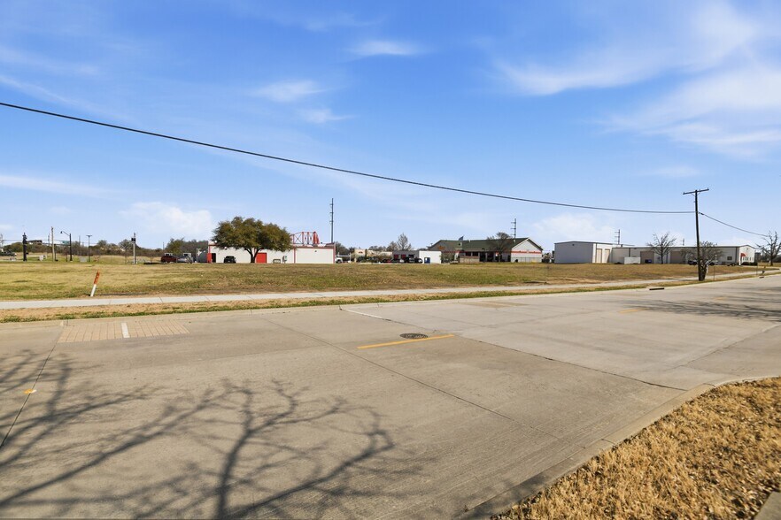 More Photos Of 4109 Industrial Street, Rowlett Land For Sale