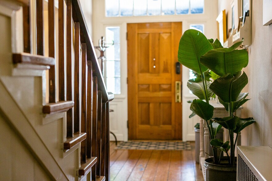 More Photos Of 222 Main St, Dayton Freestanding For Sale