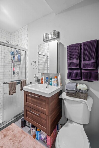 More Photos Of 2435 S California Ave, Chicago Apartments For Sale