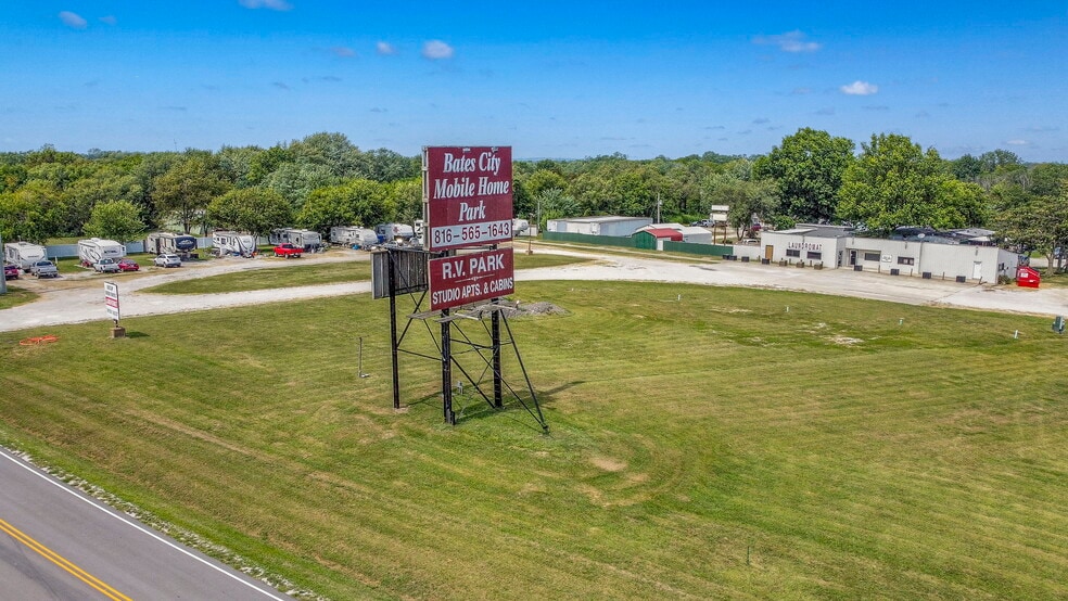 More Photos Of 2201 Outer Rd, Bates City Manufactured Housing Mobile Home Park For Sale
