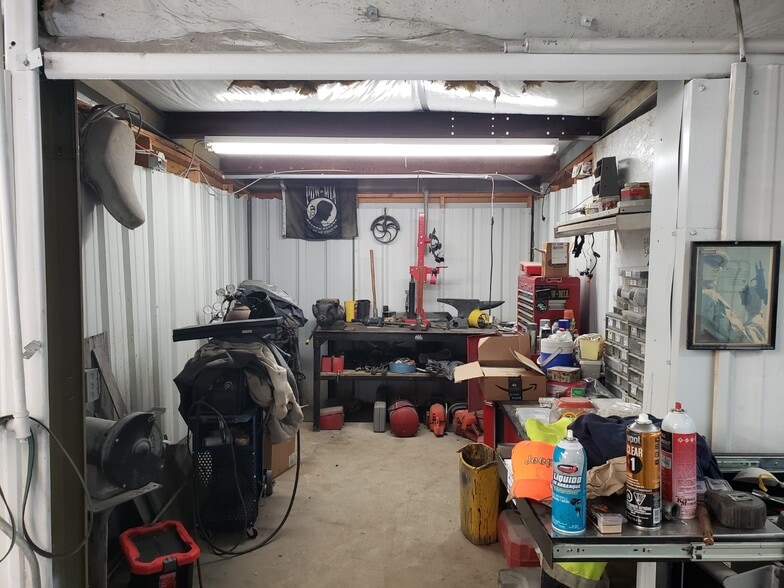 More Photos Of 4239 Kings Mountain Hwy, Bessemer City Warehouse For Sale