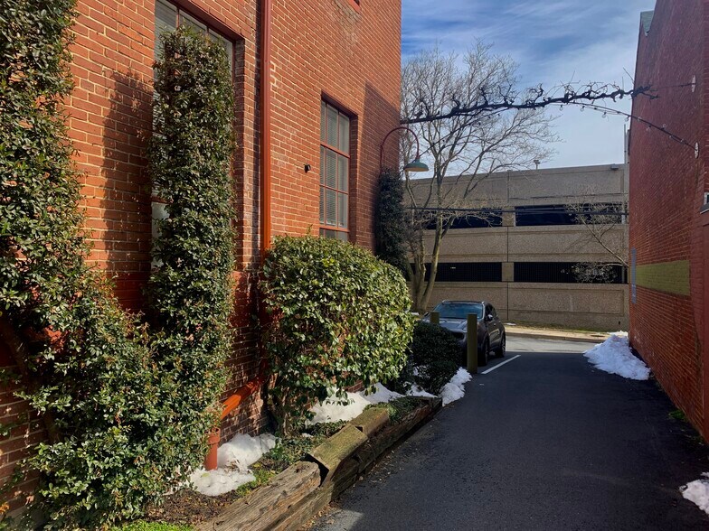 More Photos Of 226 N Arch St, Lancaster Loft Creative Space For Lease