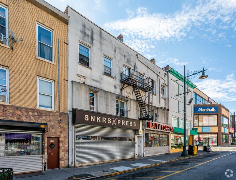 Primary Photo Of 277 Main St, Paterson Storefront Retail Residential For Lease