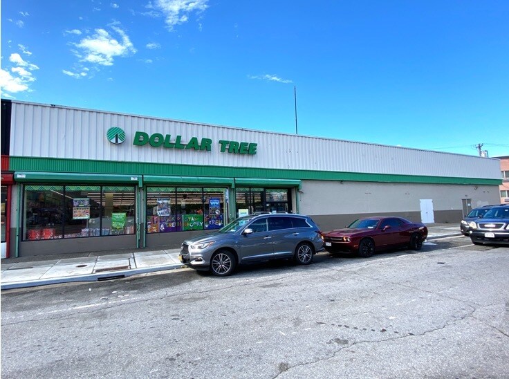 More Photos Of 137-20 Crossbay Blvd, Ozone Park Supermarket For Lease