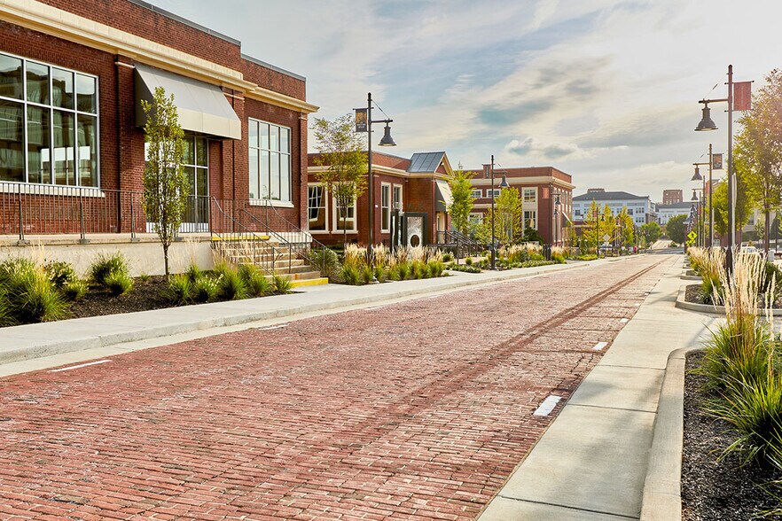 More Photos Of 830 Knitting Mills Way, Wyomissing Loft Creative Space For Lease