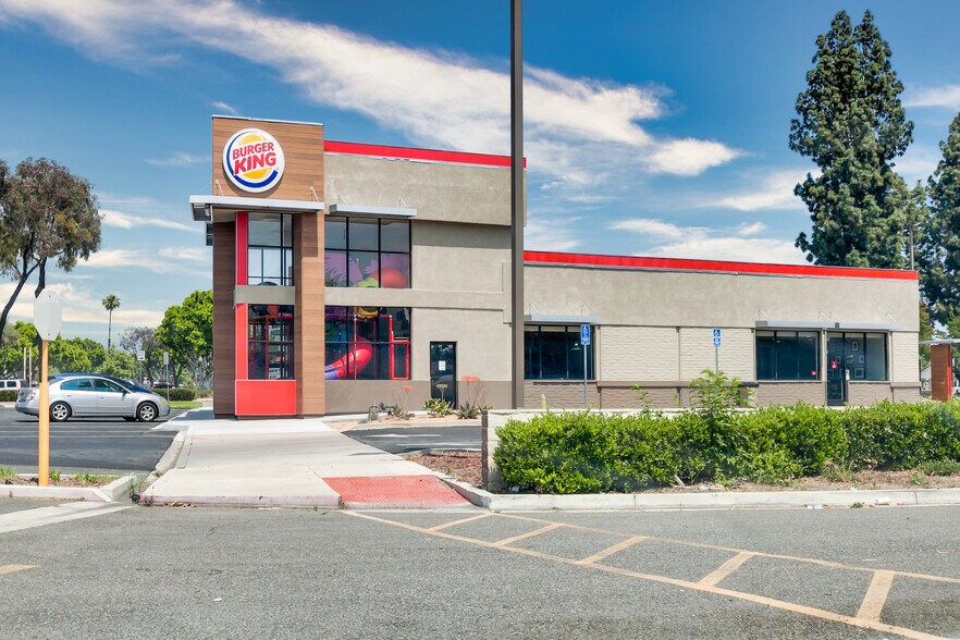 More Photos Of 14001-14005 Ramona Blvd, Baldwin Park Storefront For Lease