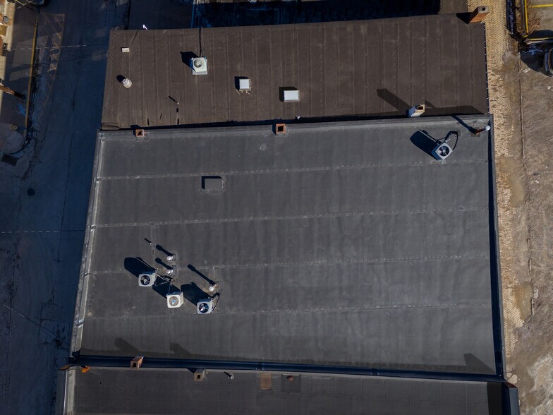 More Photos Of 1045 N Canal St, Pittsburgh Office For Sale