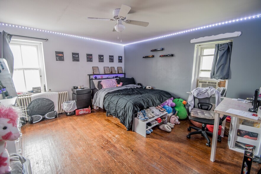 More Photos Of 1 S Main St, Richlandtown Apartments For Sale