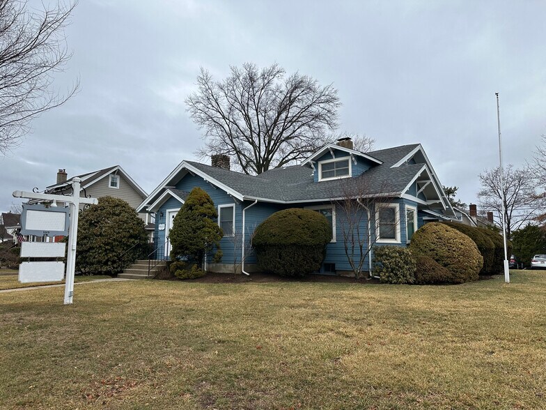 More Photos Of 189 Kinderkamack Rd, Westwood Loft Creative Space For Lease