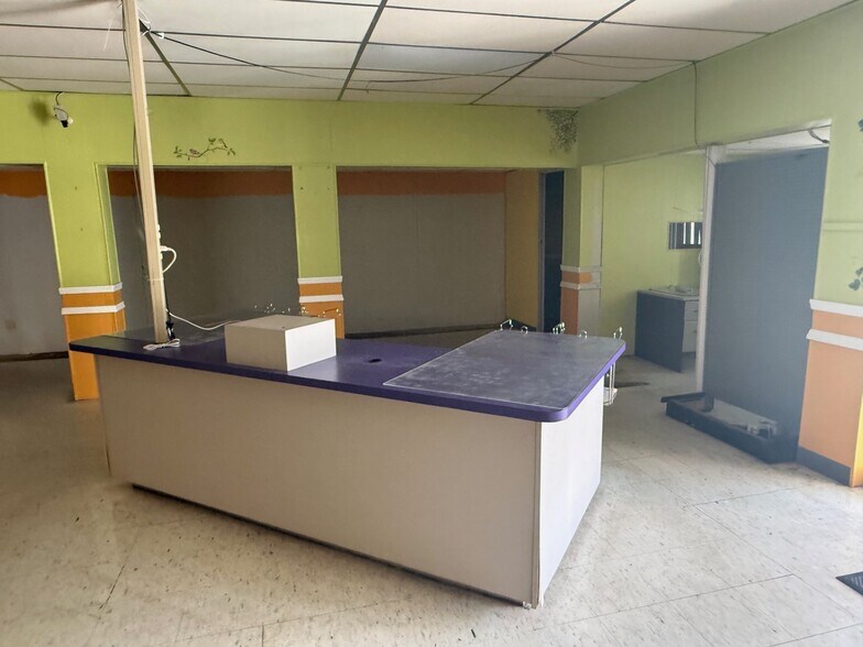 More Photos Of 2916 S Washington Ave, Titusville Freestanding For Sale