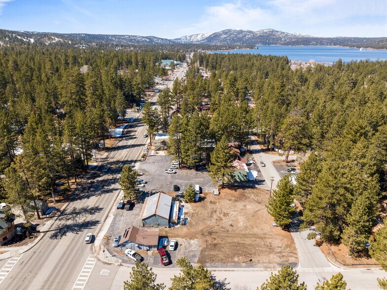 More Photos Of 41656 Big Bear Blvd, Big Bear Lake Freestanding For Sale