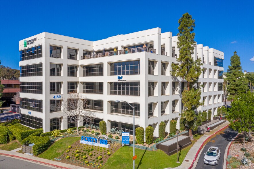 More Photos Of 4180 La Jolla Village Dr, La Jolla Medical For Lease