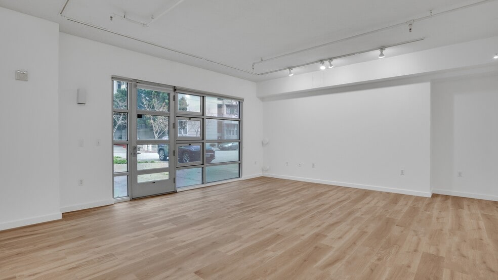 More Photos Of 301 Bryant St, San Francisco Apartments For Sale