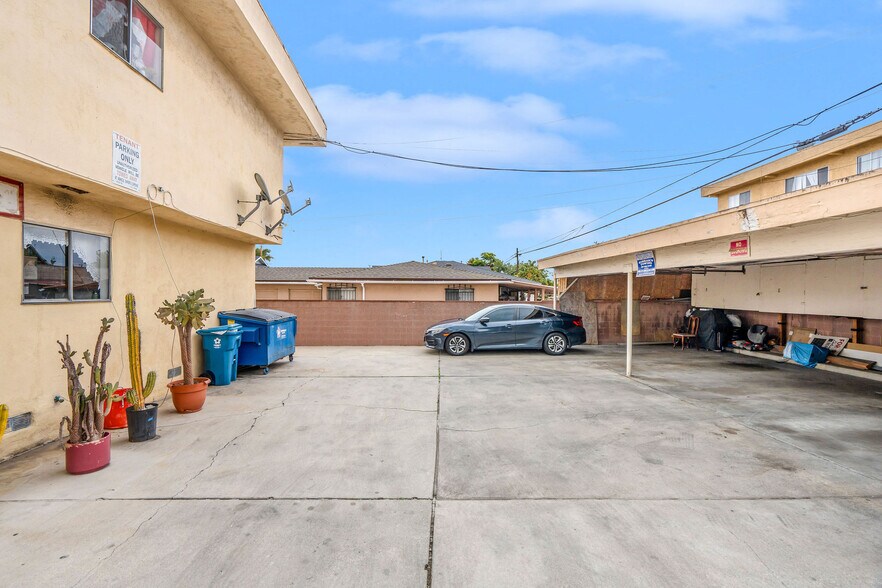 More Photos Of 4376 W 134th St, Hawthorne Apartments For Sale