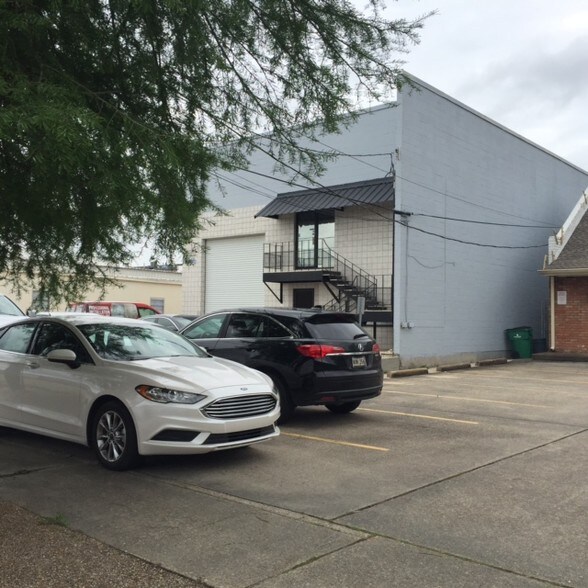 More Photos Of 4405 Zenith St, Metairie Industrial For Sale