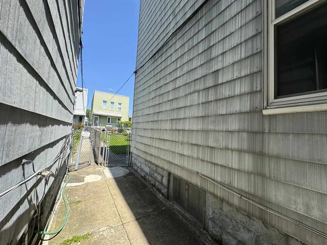More Photos Of 35 E 26th St, Bayonne Apartments For Sale