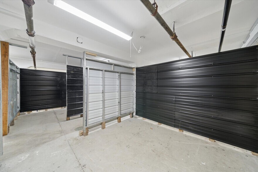 More Photos Of 21 Ann St, Brock Office For Sale