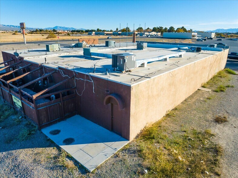 More Photos Of 1700 S Pahrump Valley Blvd, Pahrump Storefront For Sale