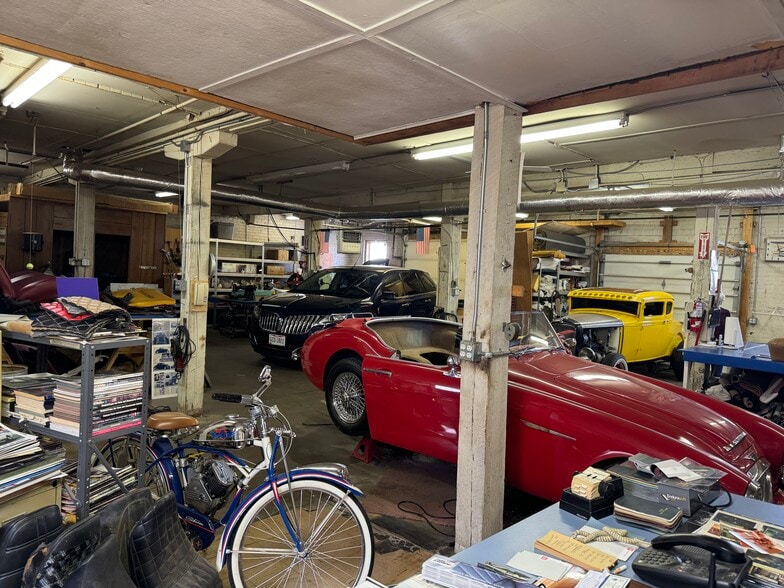 More Photos Of 46 Jefferson St, Brookville Storefront Retail Residential For Sale