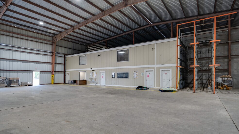 More Photos Of 2476 GA-76 Hwy, Adel Warehouse For Sale