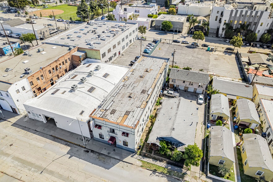 More Photos Of 1042 N Wilcox Ave, Los Angeles Hotel For Sale