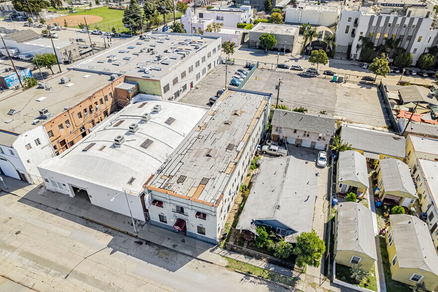 More Photos Of 1042 N Wilcox Ave, Los Angeles Hotel For Lease