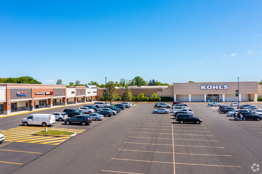 More Photos Of 2333 W Welsh Rd, Hatfield Unknown For Lease