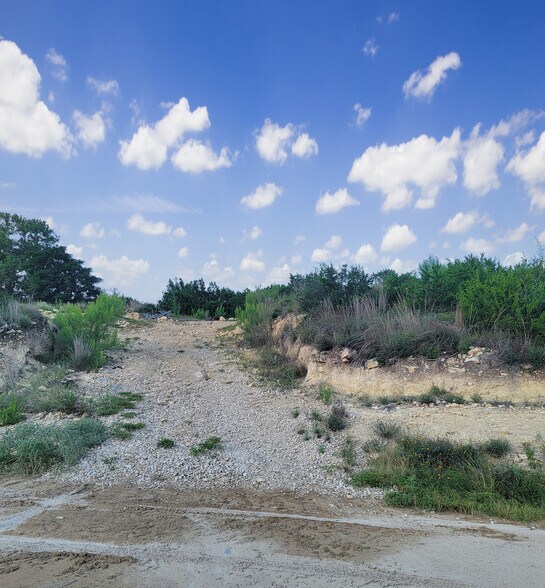 More Photos Of 9063 Bell Ln, Lago Vista Land For Sale