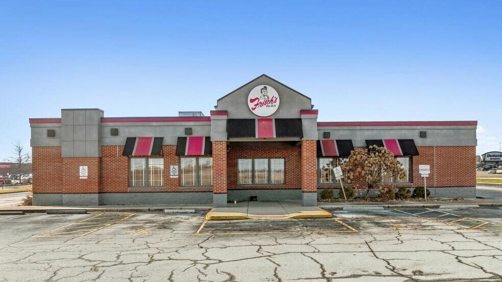 Primary Photo Of 408 Market Square Dr, Maysville Restaurant For Sale