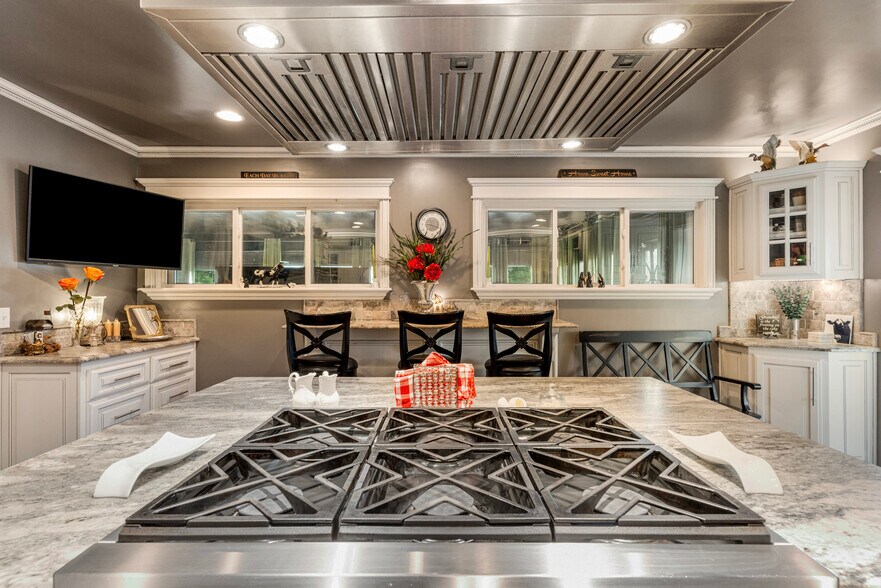 More Photos Of 17220 E Admiral Pl, Tulsa Land For Sale