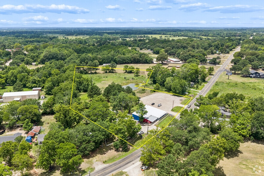 More Photos Of 1450 FM 279, Ben Wheeler Restaurant For Sale